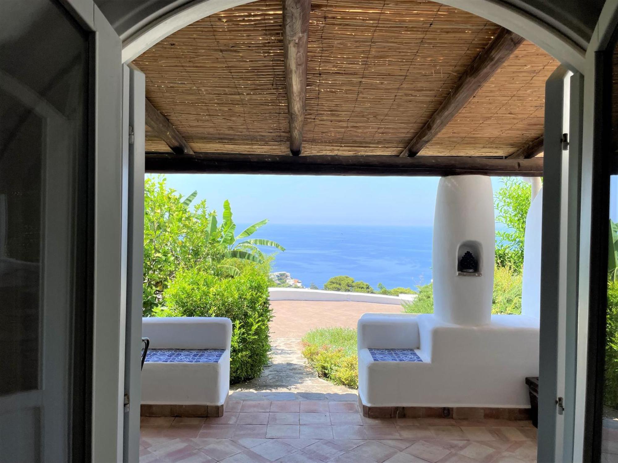Villa Casa Surya - Sea View Terrace, Isola Salina Malfa  Exterior foto